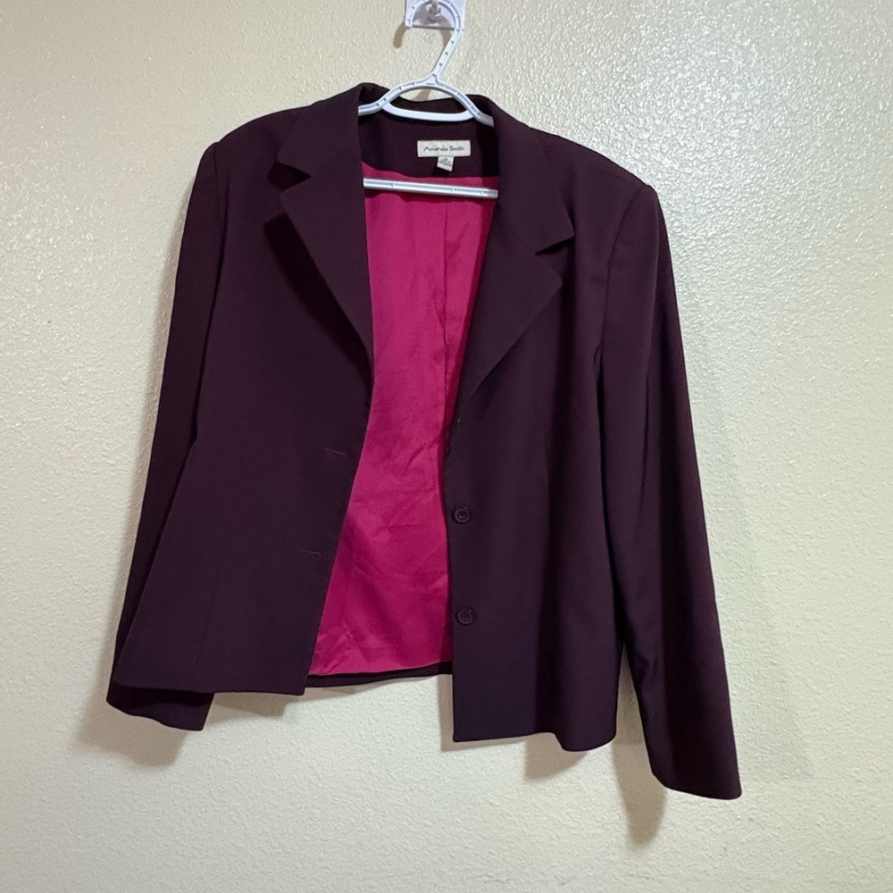 NWOT Amanda Smith Deep Burgundy Blazer with Pink Lining